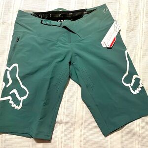 Women’s Fox flex air shorts
